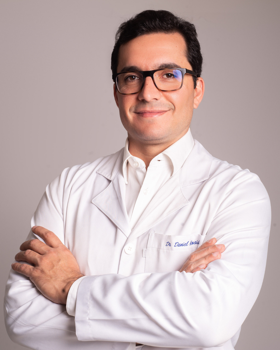 Dr. Daniel Almeida