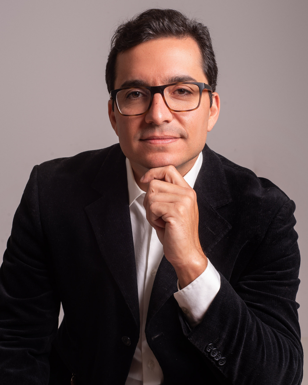 Dr. Daniel Almeida em atendimento